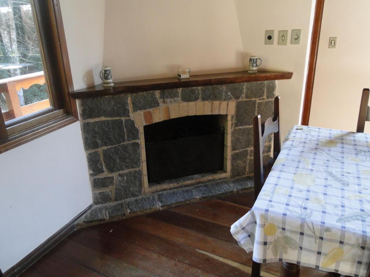 Casa Em Condominio Privado Campos do Jordão Exteriör bild
