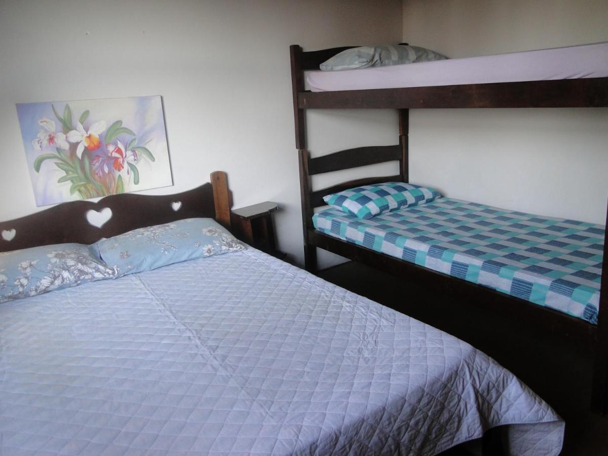 Casa Em Condominio Privado Campos do Jordão Exteriör bild